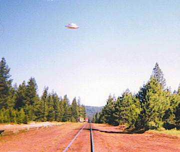 UFO
                        near Mount Shasta